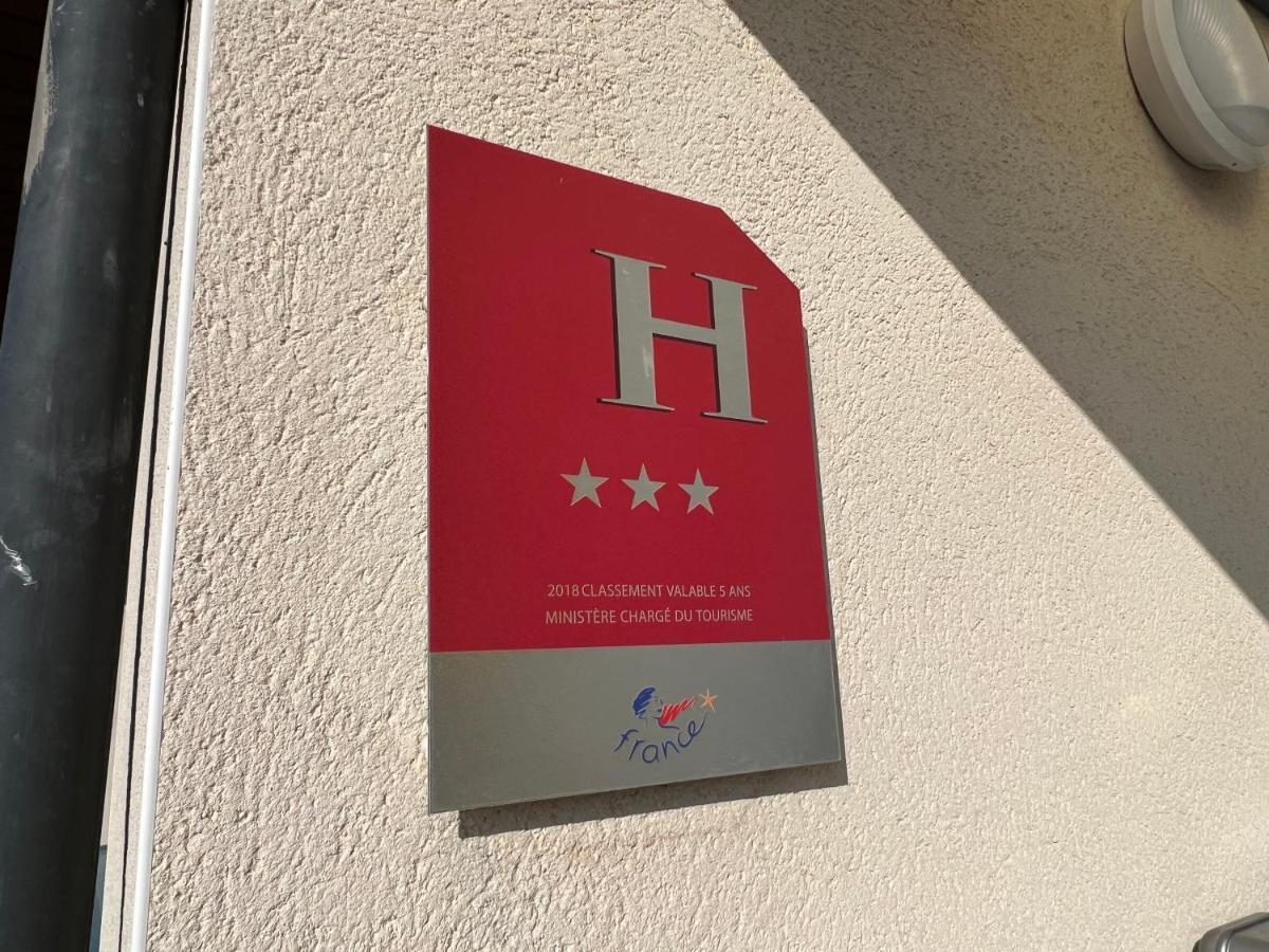 Onet-le-Chateau Hotel Le Laury'S מראה חיצוני תמונה