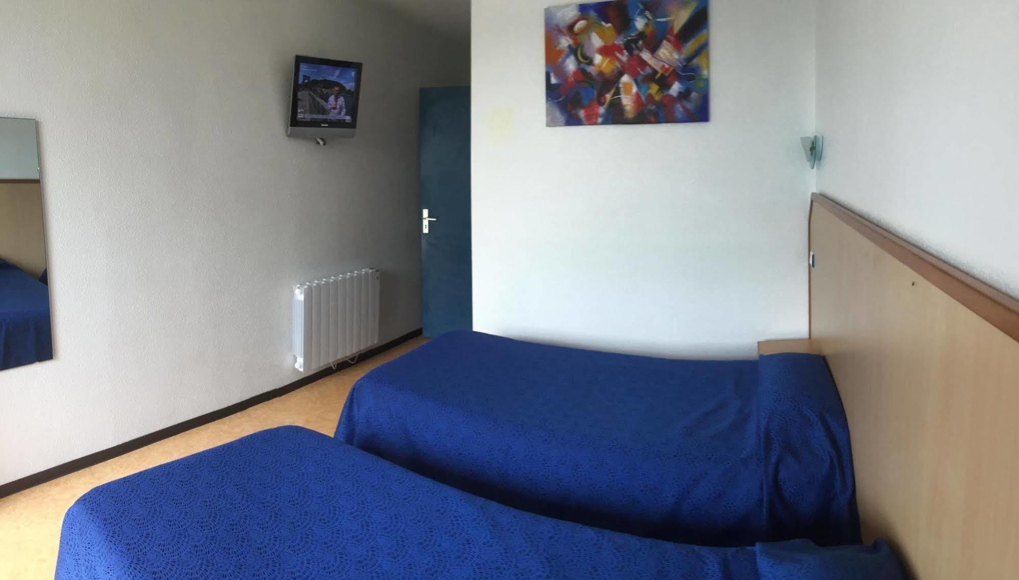 Onet-le-Chateau Hotel Le Laury'S מראה חיצוני תמונה